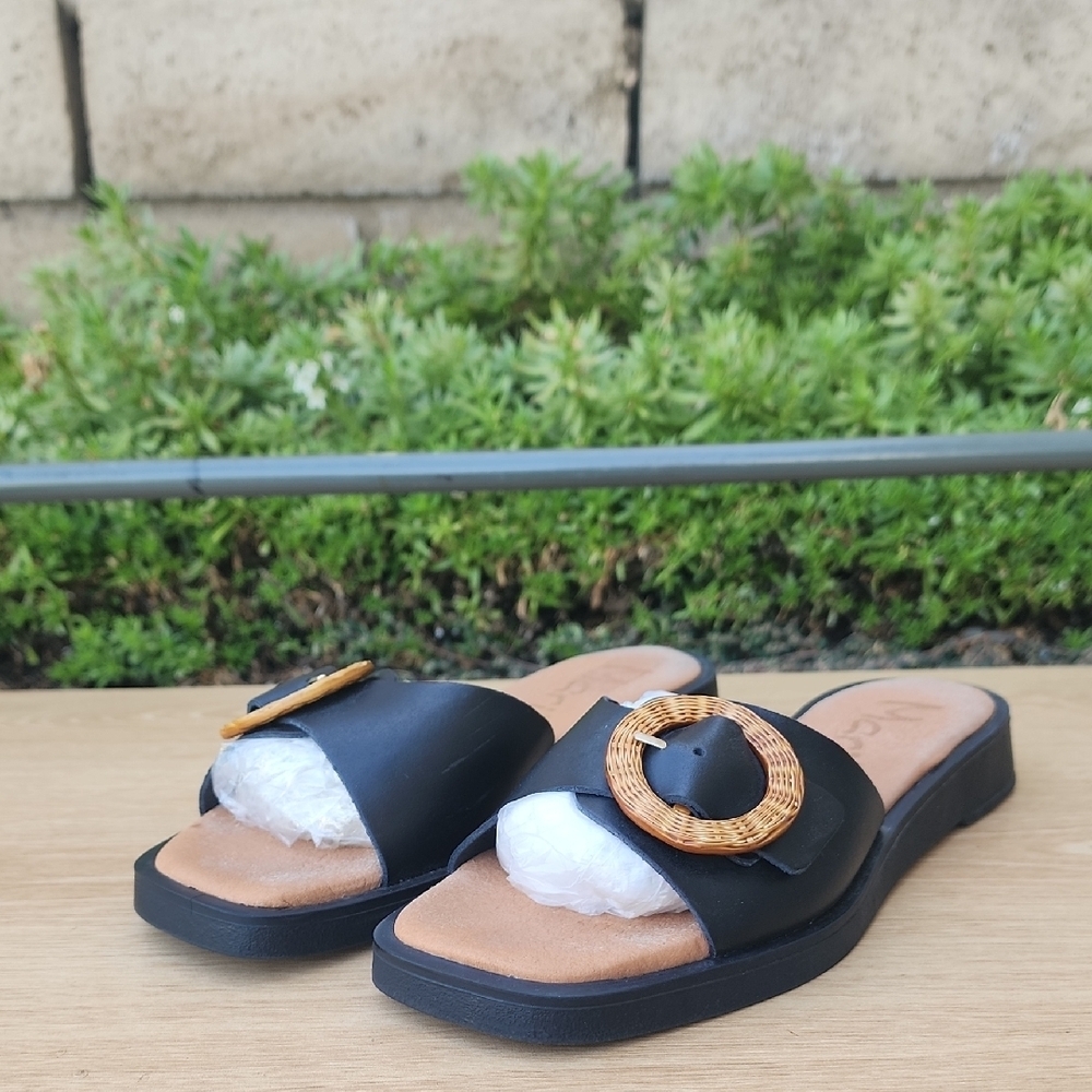 Marila Summer Stories Black Slide Sandals with Woven Buckle